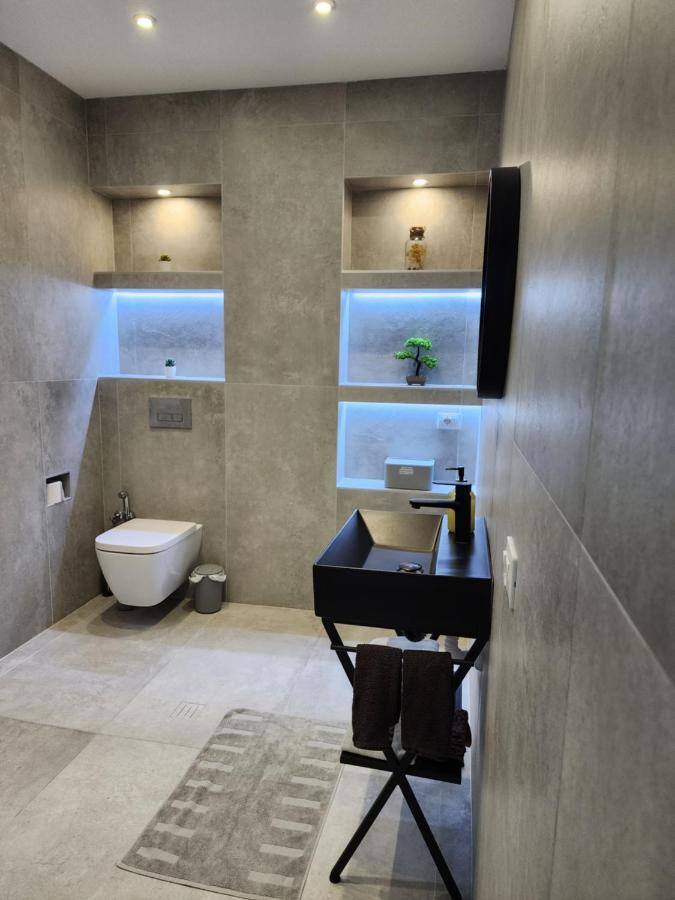 Durres City Apartment, City Center & Close To The Beach Экстерьер фото